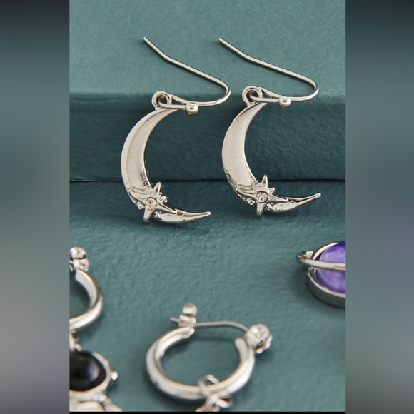 Earthbound Trading Astronaut Explorer Earring Set, NWT 🚀🌔 - Picture 3 of 3